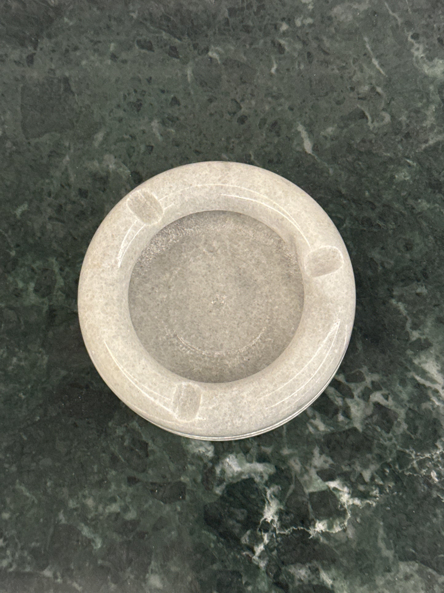 Bianco rosa ashtray