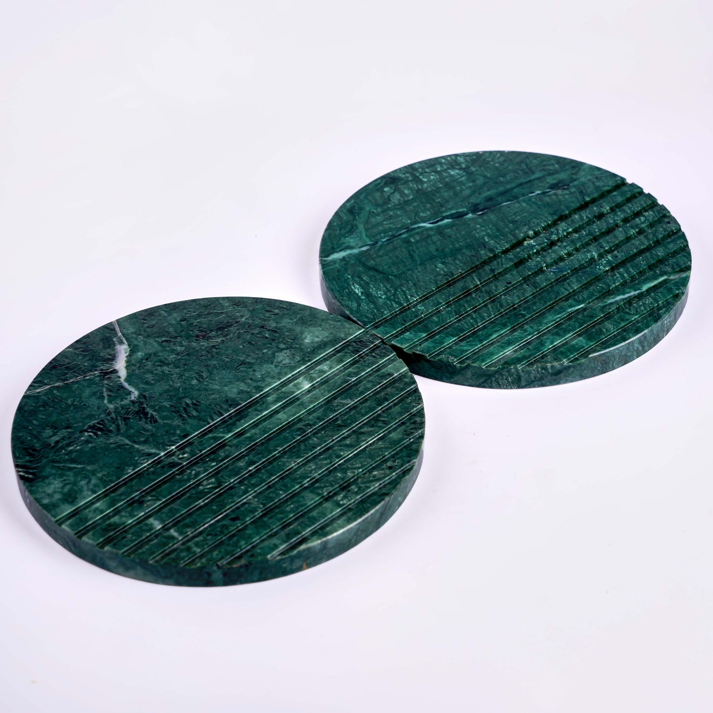 GUATEMALA GREEN PLATTERS SET